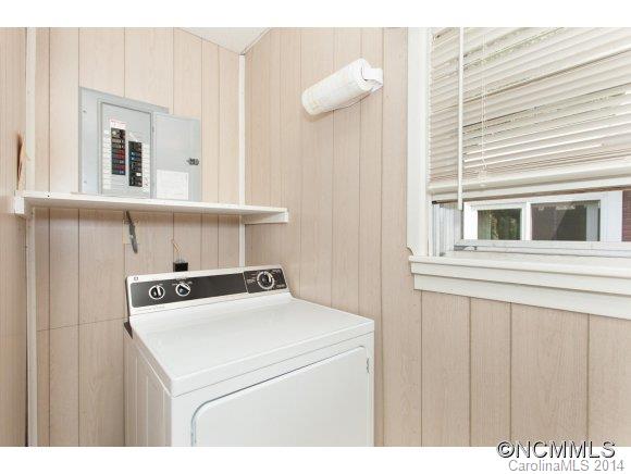 9 Brucemont Place Asheville NC 28806