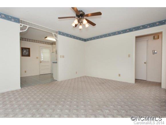 9 Brucemont Place Asheville NC 28806