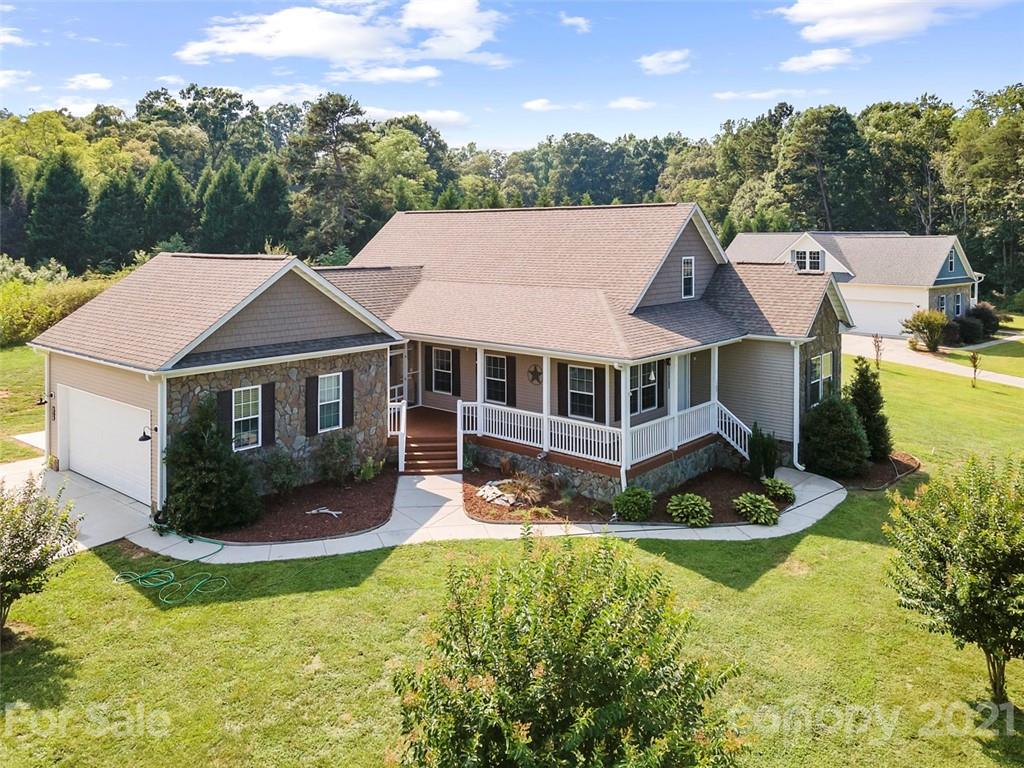 105 Cub Farm Drive Statesville NC 28677