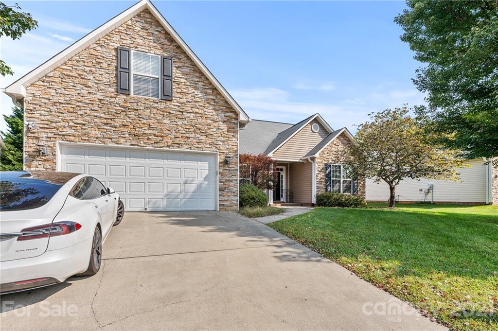 7 Hadley Park Way Arden NC 28704