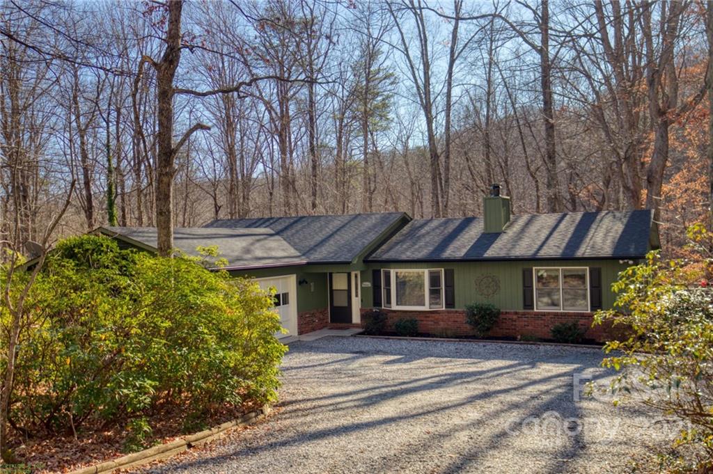 927 Skyuka Road Columbus NC 28722