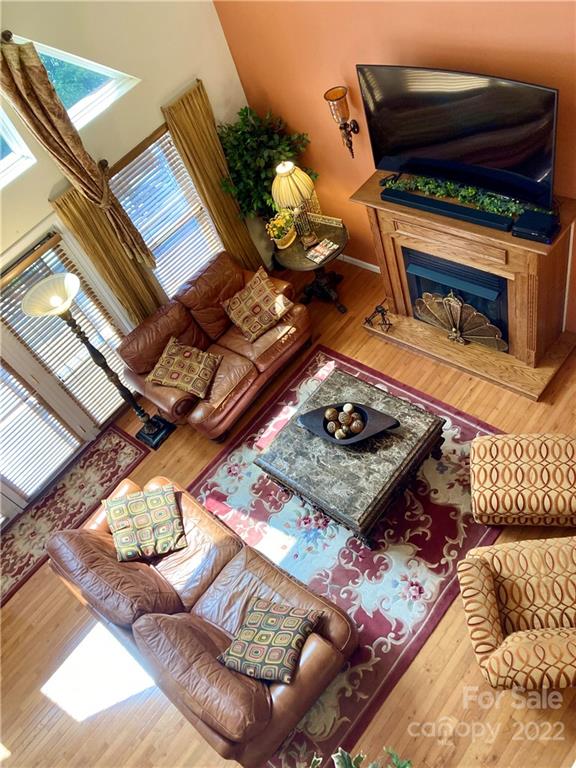 160 Flying Hawk Trail Waynesville NC 28786