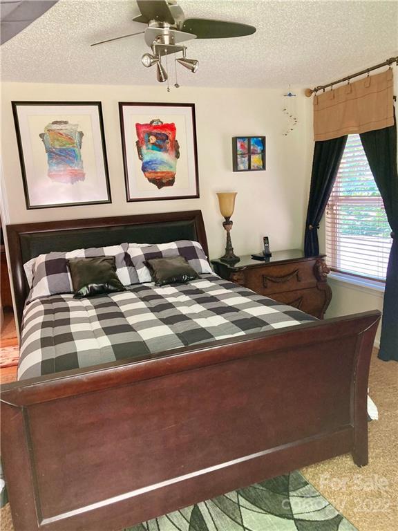160 Flying Hawk Trail Waynesville NC 28786