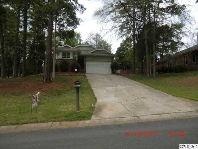9107 Parkhurst Lane Charlotte NC 28227