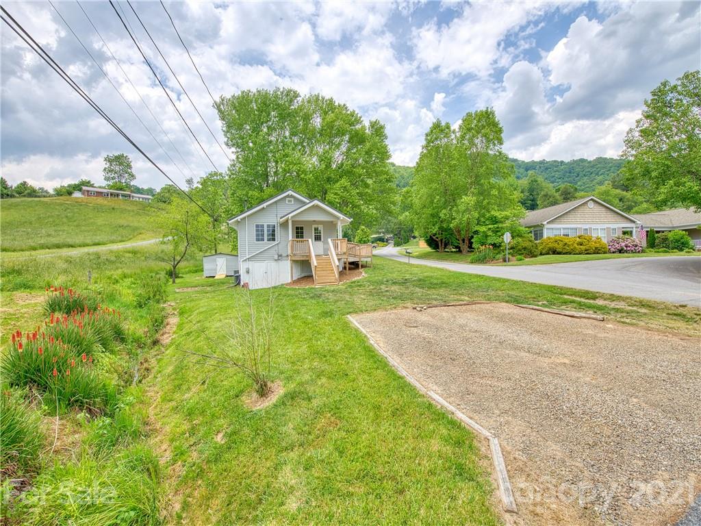 6 Glade Way Waynesville NC 28785