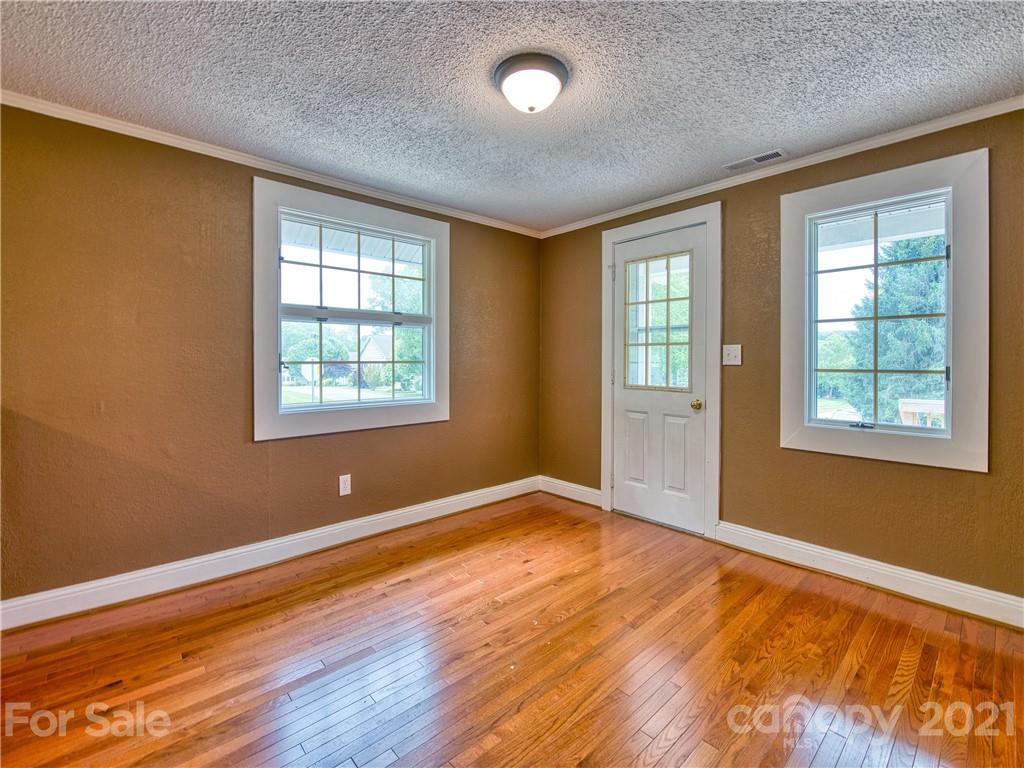 6 Glade Way Waynesville NC 28785