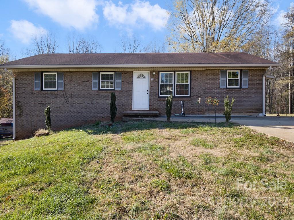 738 S Caldwell Avenue Newton NC 28658