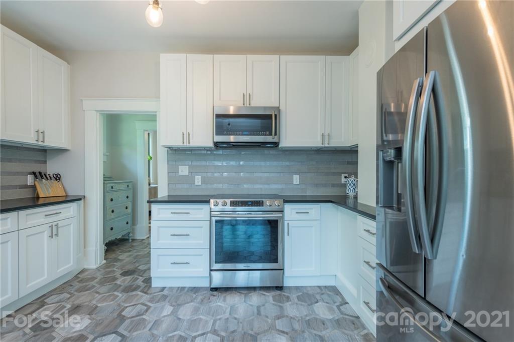 121 Spears Avenue Asheville NC 28801