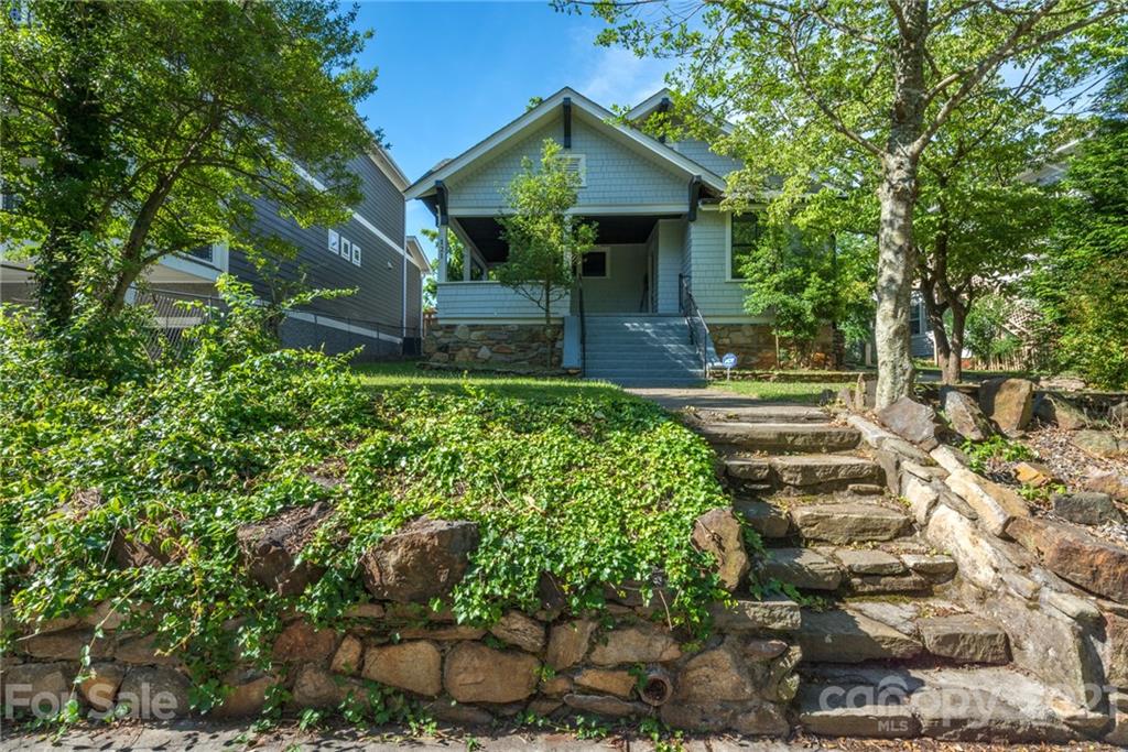 121 Spears Avenue Asheville NC 28801