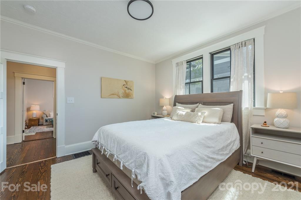 121 Spears Avenue Asheville NC 28801