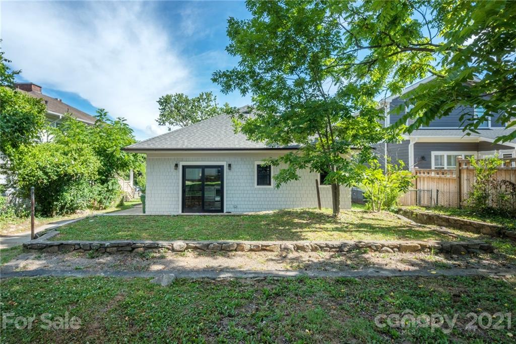 121 Spears Avenue Asheville NC 28801