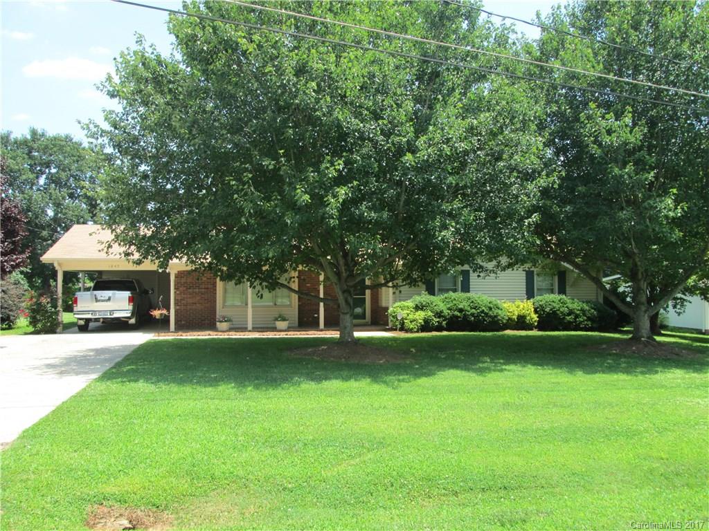 1845 Kenmore Drive Statesville NC 28625