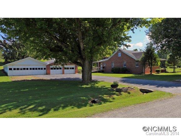 29 Paul Holland Road Canton NC 28716
