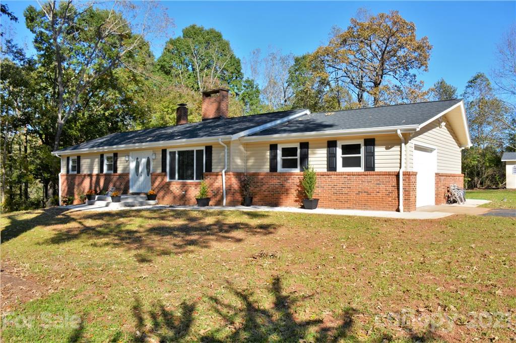1638 26th Street Drive NE Hickory NC 28601