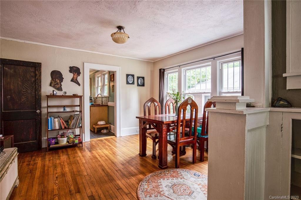 40 Dellwood Street Asheville NC 28806