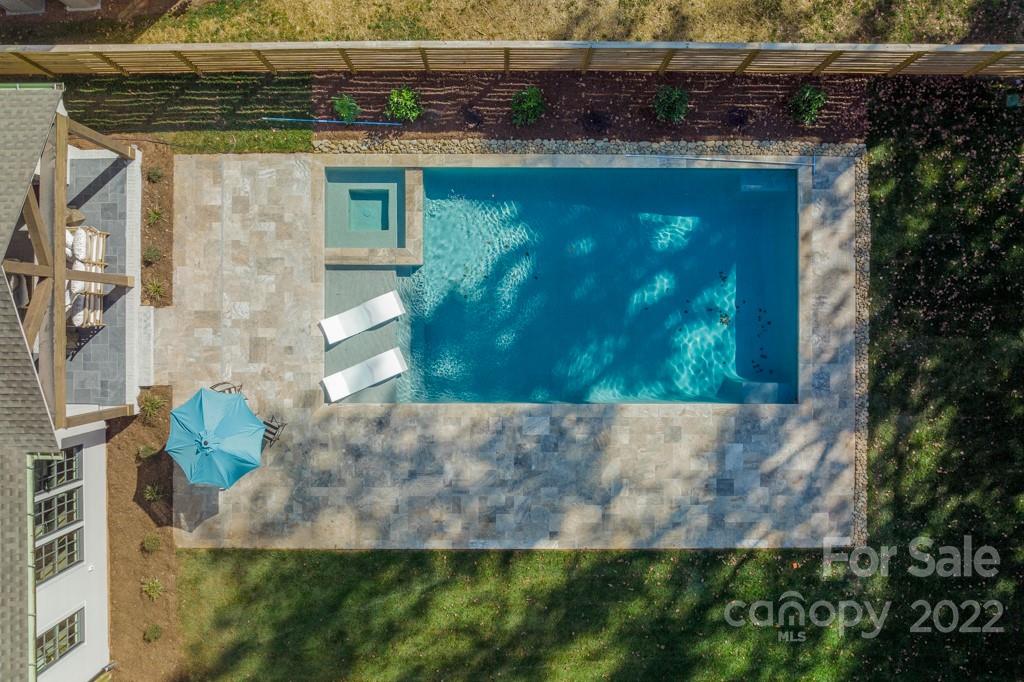 4204 Water Oak Road Charlotte NC 28211
