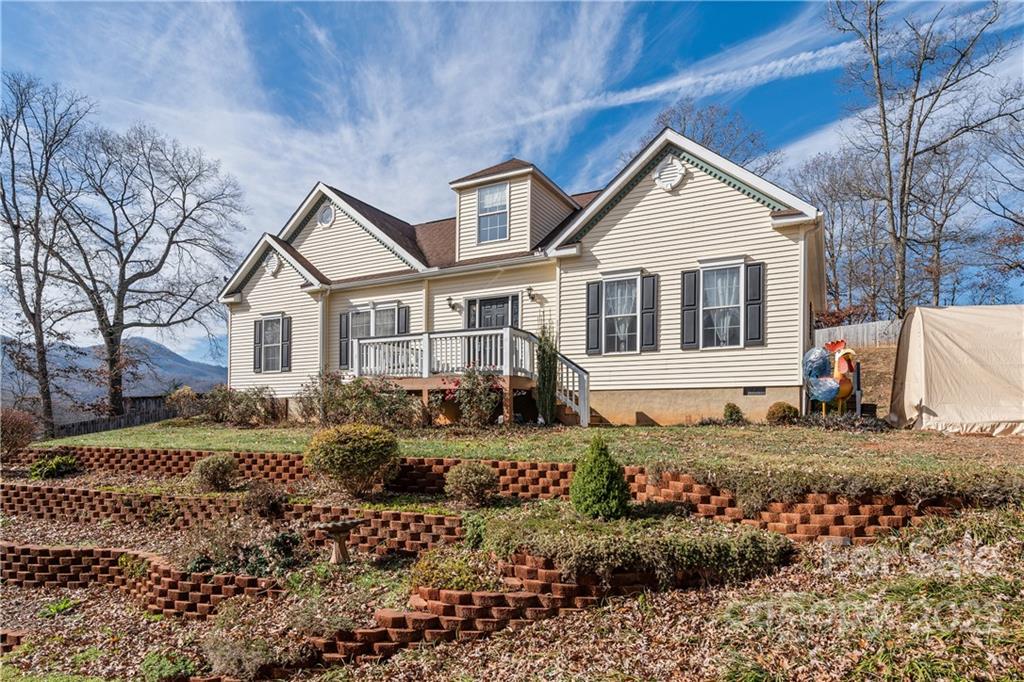 28 Homewood Road Candler NC 28715