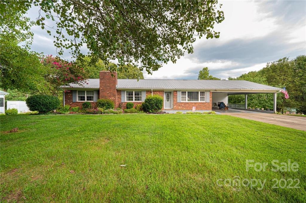1131 25th Avenue NE Hickory NC 28601