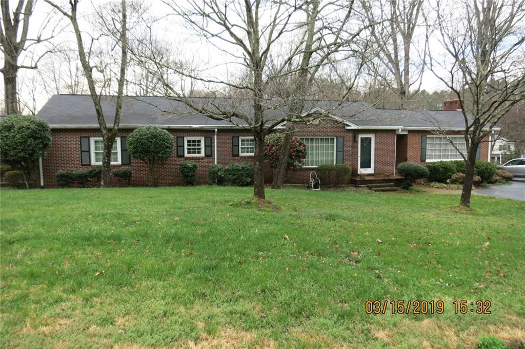 1414 Brentwood Drive Newton NC 28658