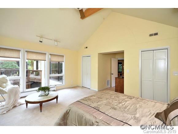 9 Baird Lane Asheville NC 28804