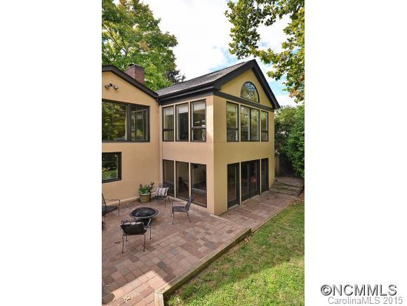 9 Baird Lane Asheville NC 28804