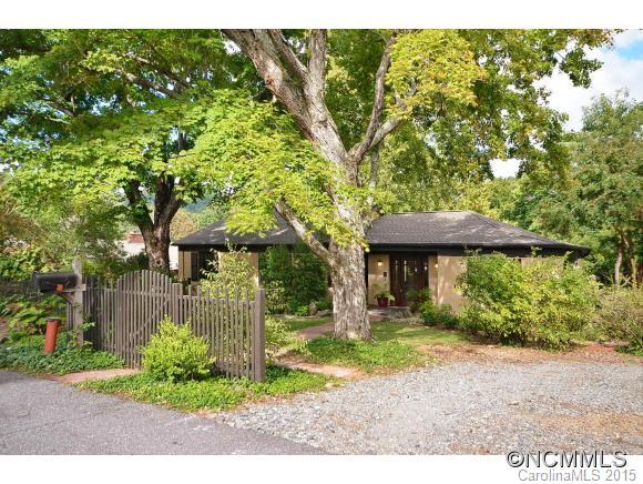 9 Baird Lane Asheville NC 28804