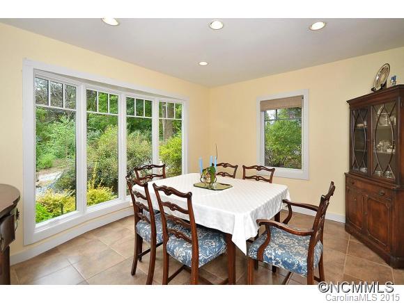 9 Baird Lane Asheville NC 28804