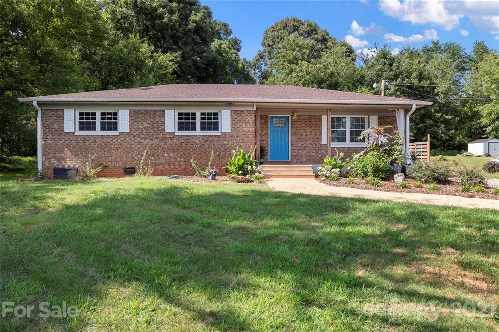 381 Mountain View Street Forest City NC 28043