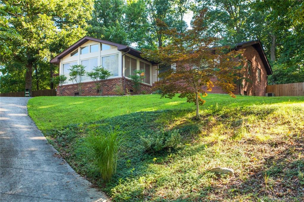 47 Evelake Drive Asheville NC 28806