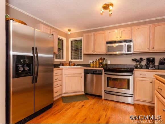 27 Laurel Court Arden NC 28704