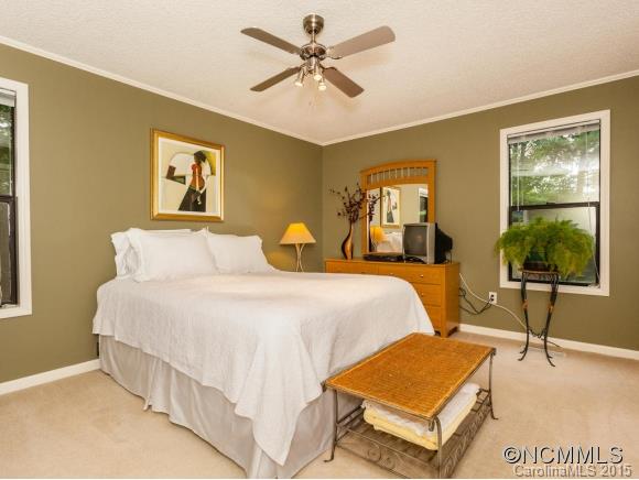 27 Laurel Court Arden NC 28704