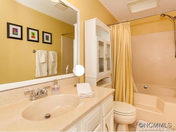 27 Laurel Court Arden NC 28704