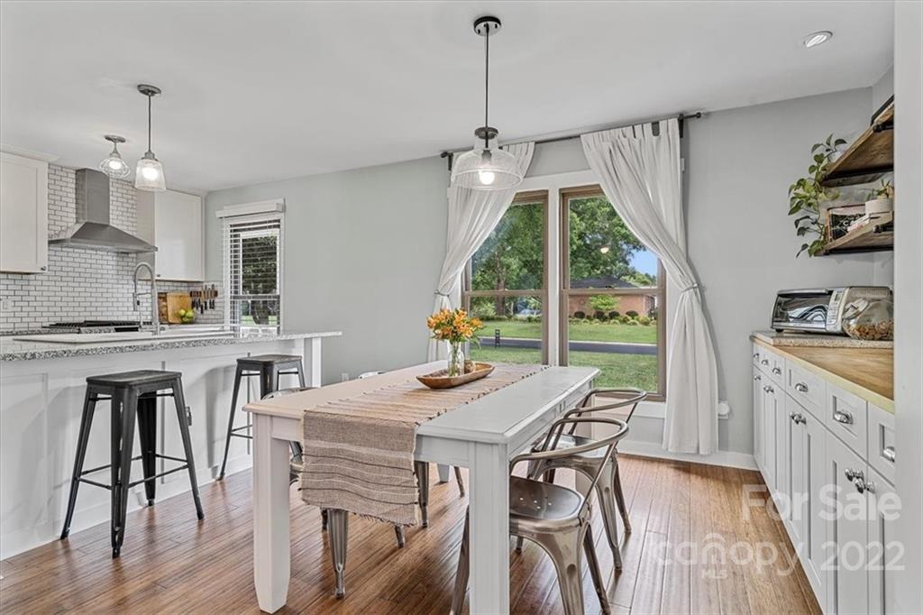 1008 Country Place Drive Matthews NC 28105