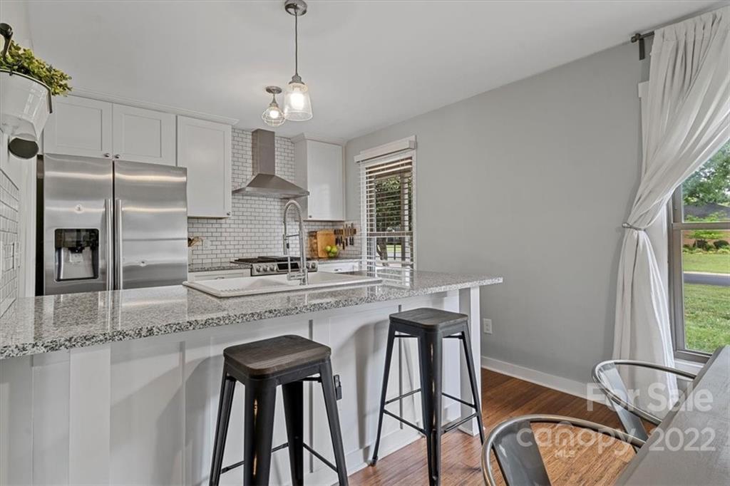 1008 Country Place Drive Matthews NC 28105