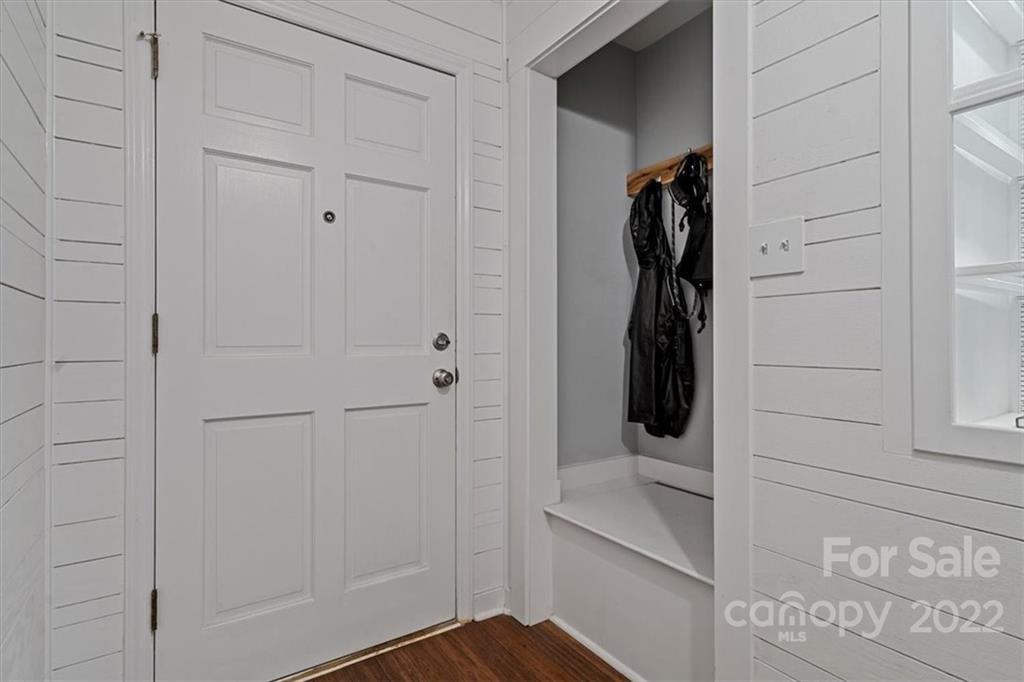 1008 Country Place Drive Matthews NC 28105