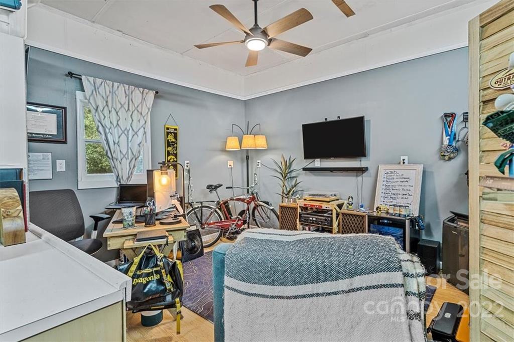 1008 Country Place Drive Matthews NC 28105