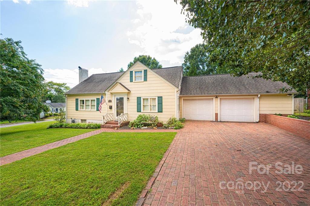 418 Mountain View Street SW Lenoir NC 28645