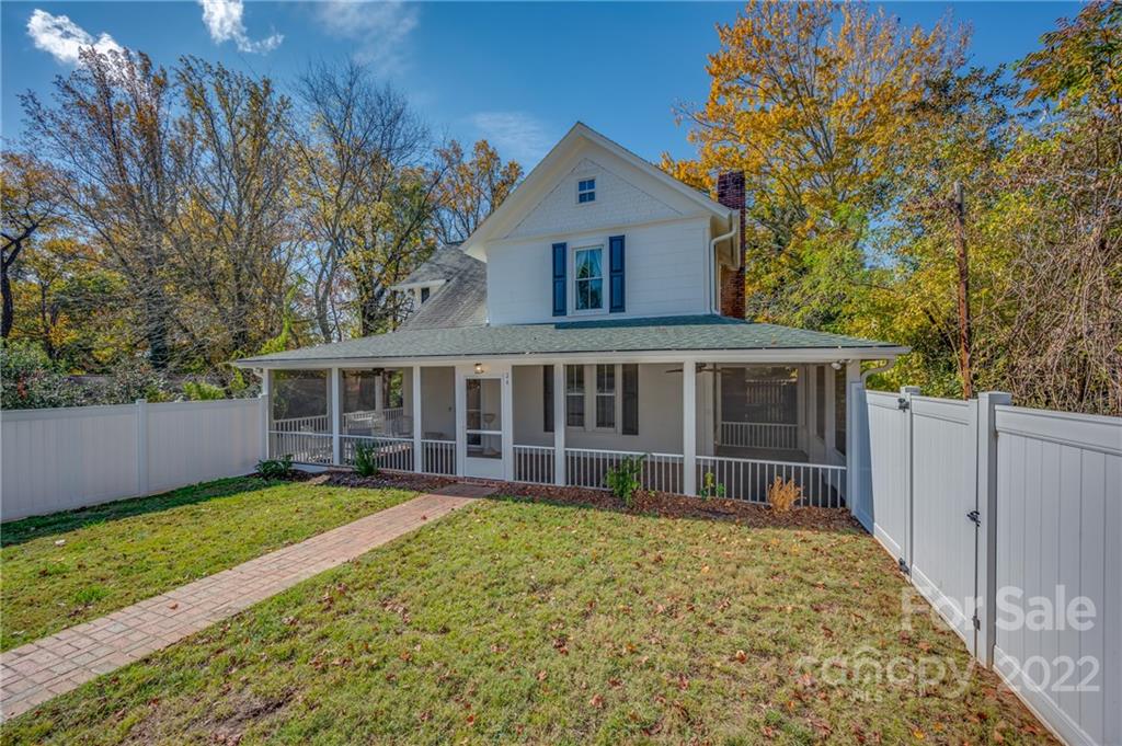 34 Broadway Avenue Tryon NC 28782
