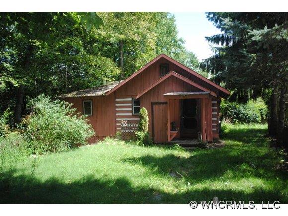 1304 Joe Carver Road Waynesville NC 28785