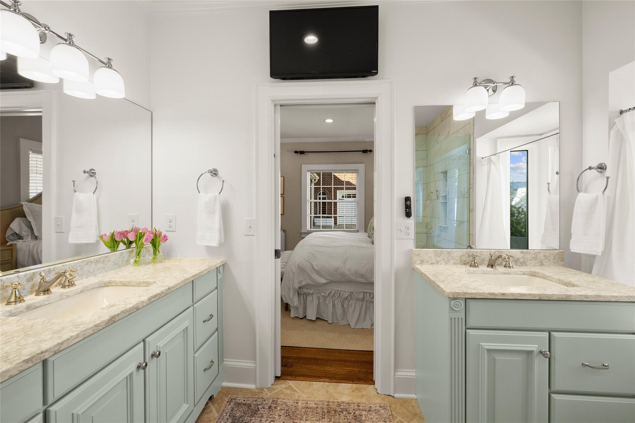336 Tranquil Avenue Charlotte NC 28209