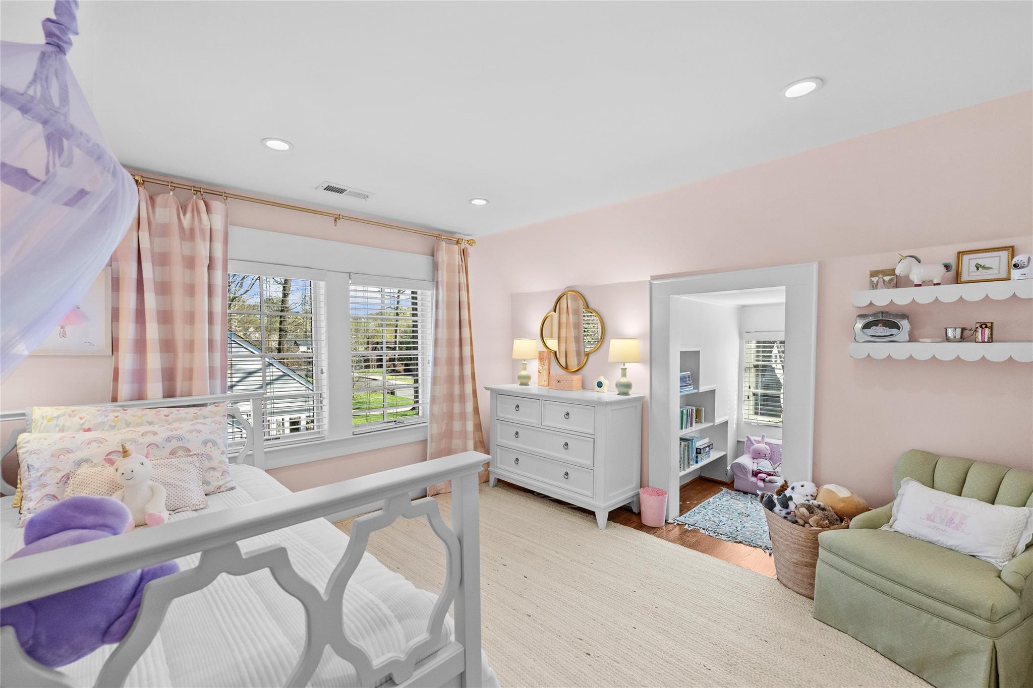 336 Tranquil Avenue Charlotte NC 28209