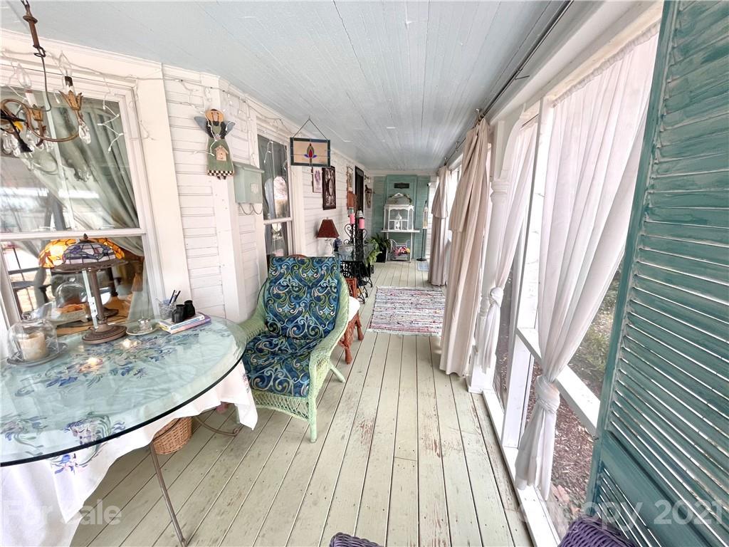 71 Salisbury Avenue Old Fort NC 28762