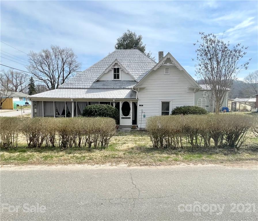 71 Salisbury Avenue Old Fort NC 28762