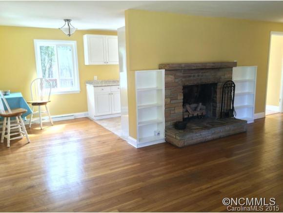 155 Aurora Drive Asheville NC 28805