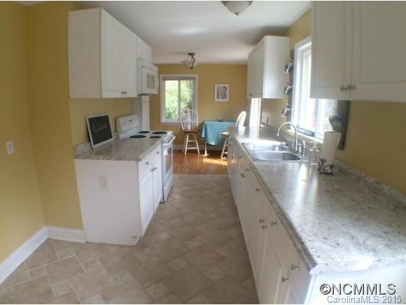 155 Aurora Drive Asheville NC 28805