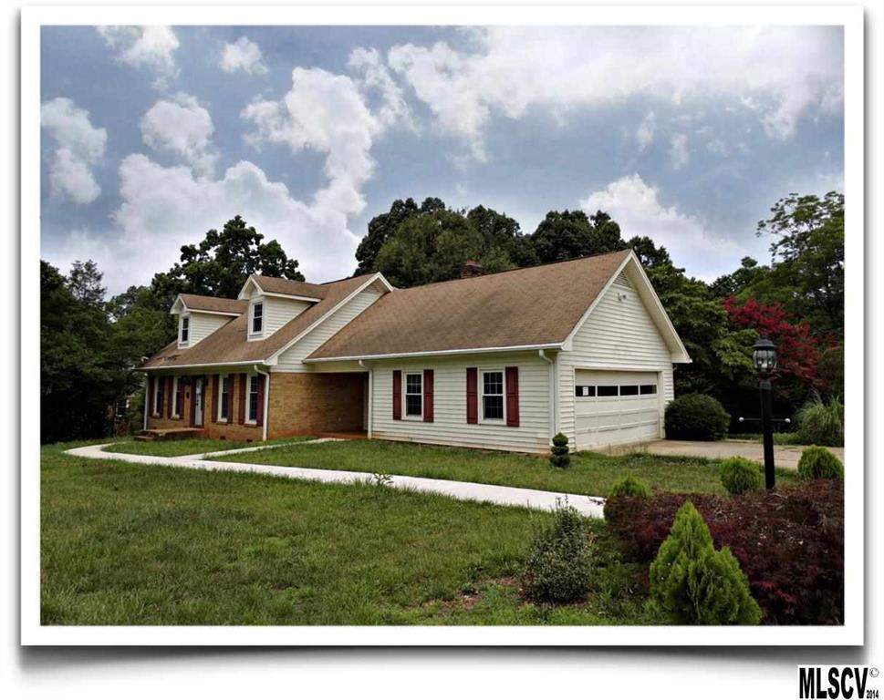 905 E 23rd Street Newton NC 28658
