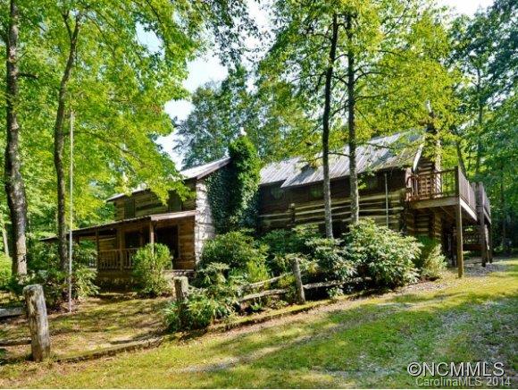 539 Rhododendron Park Road Burnsville NC 28714