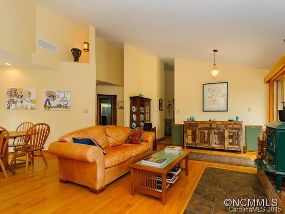 66 Chamblee Ridge Asheville NC 28805