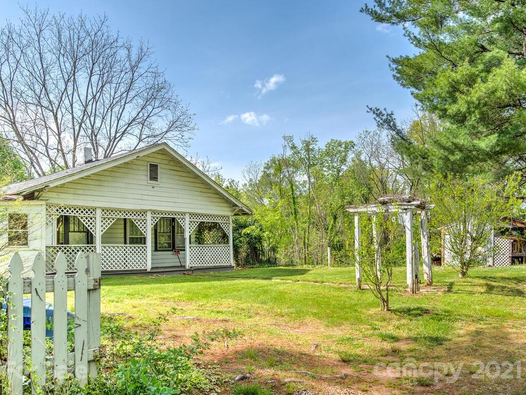 3 Rosecrest Court Asheville NC 28804