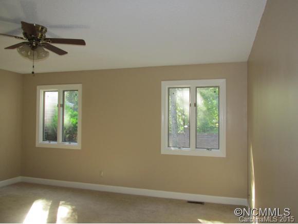 106 Glenbrook Drive Hendersonville NC 28739